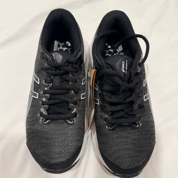 Asics NWT kids GT-2000 running shoes size 3.5 lack and white - Picture 13 of 15